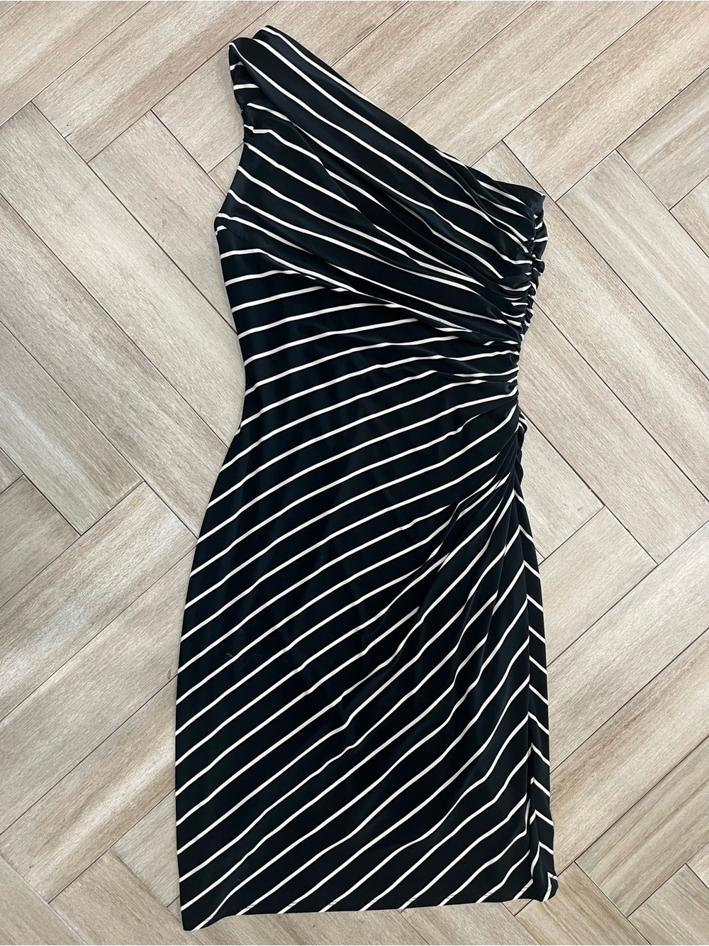 Ralph Lauren One-Shoulder Black and White Striped Dress size 6